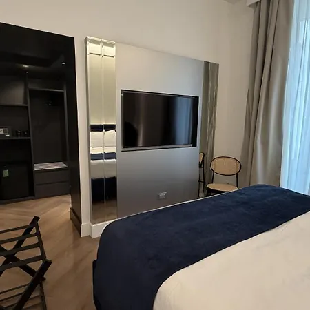 Palazzo Montella 4*